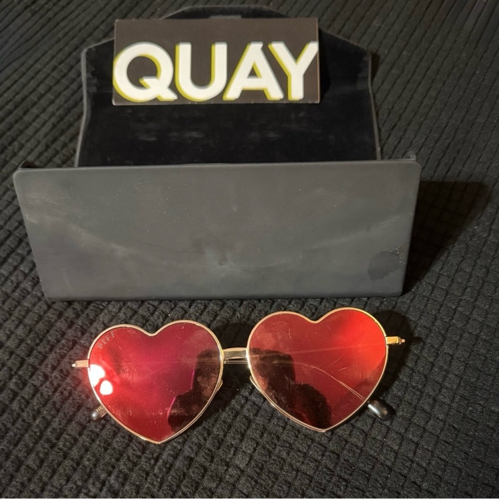 Quay sunglasses, great shape!
